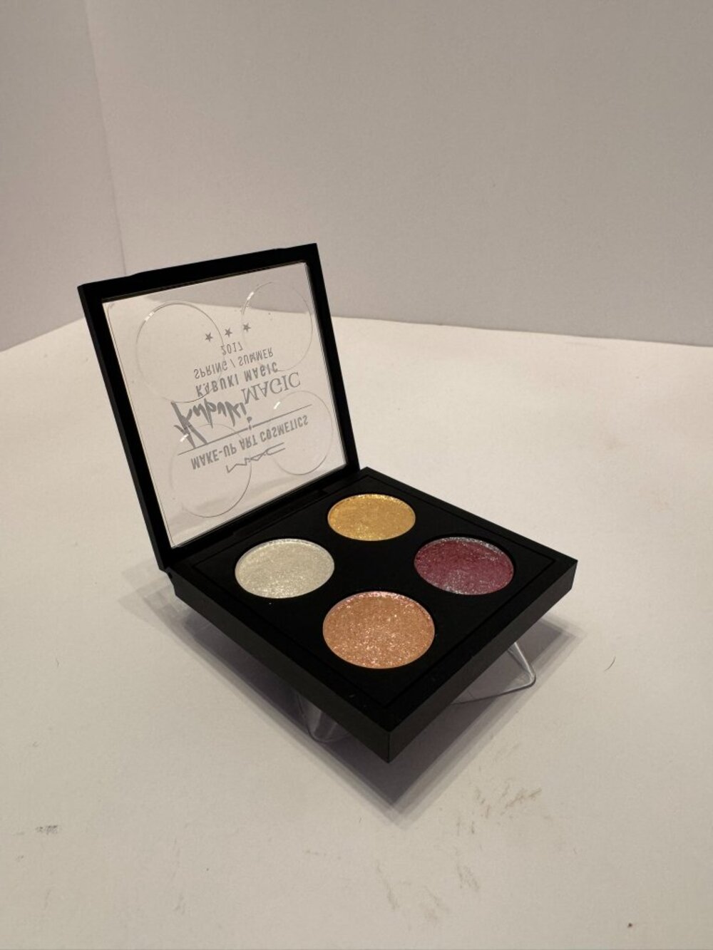 MAC The Shining Hour Dazzleshadow X 4 Kabuki Magic Eyeshadow Palette New